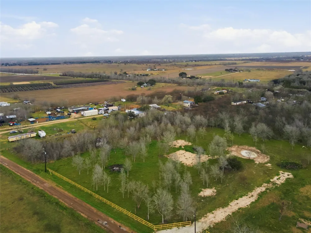 Willow Road Wallis, TX 77485