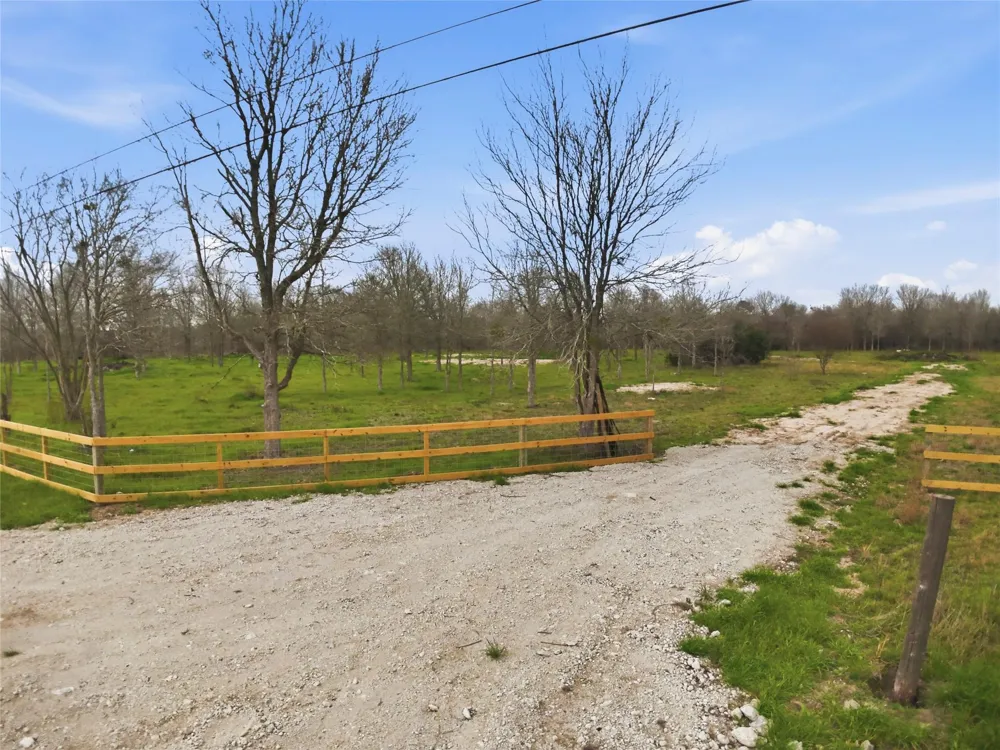 Willow Road Wallis, TX 77485