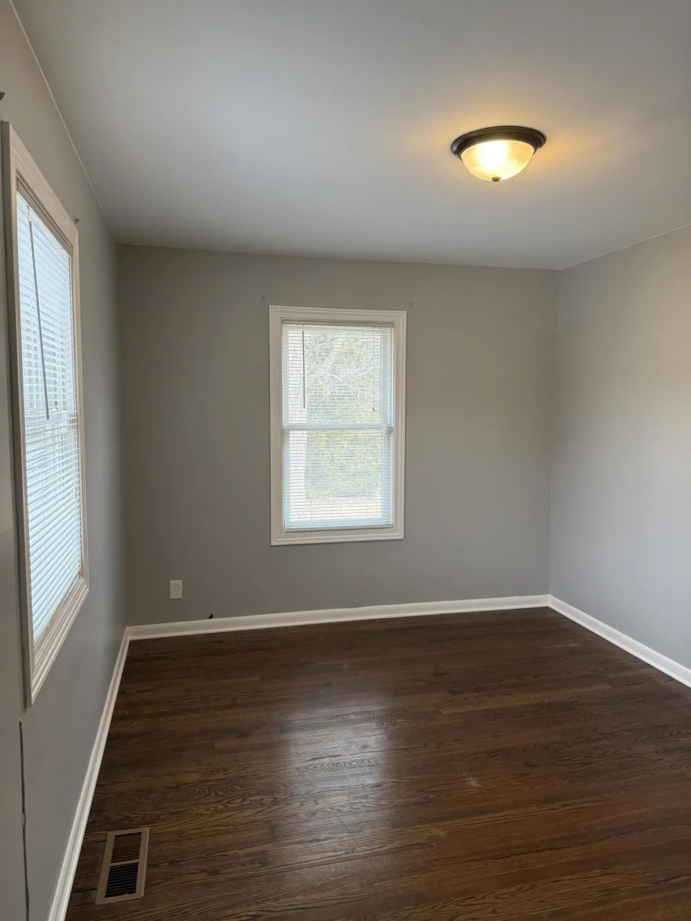 10920 Thielen Street St. John, IN 46373