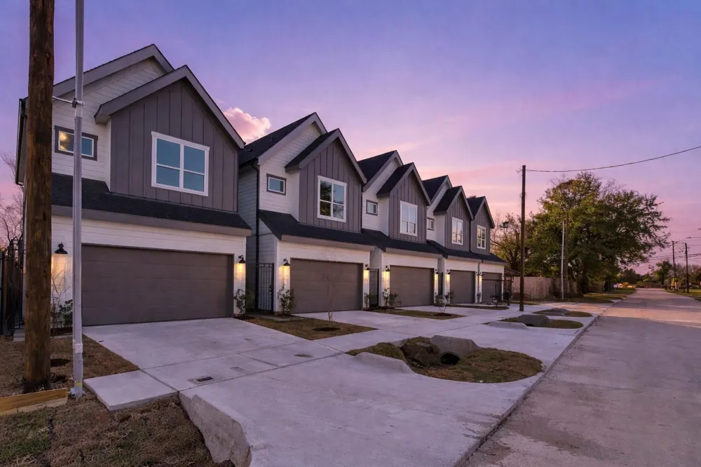 5027 Golden Forest Drive #A