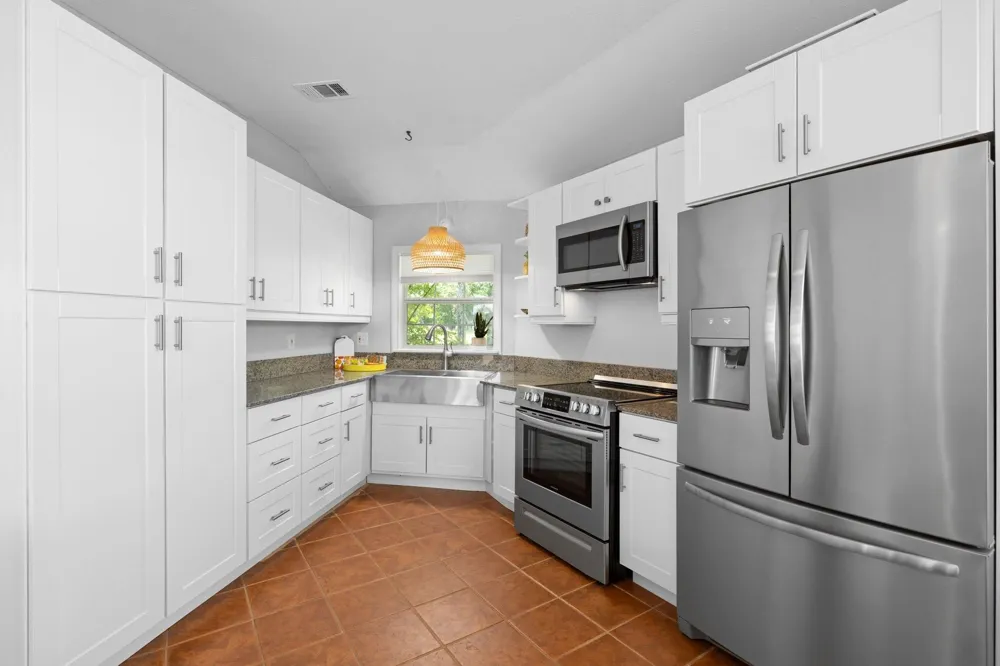 20559 Red Bud Court Thornton, TX 76687
