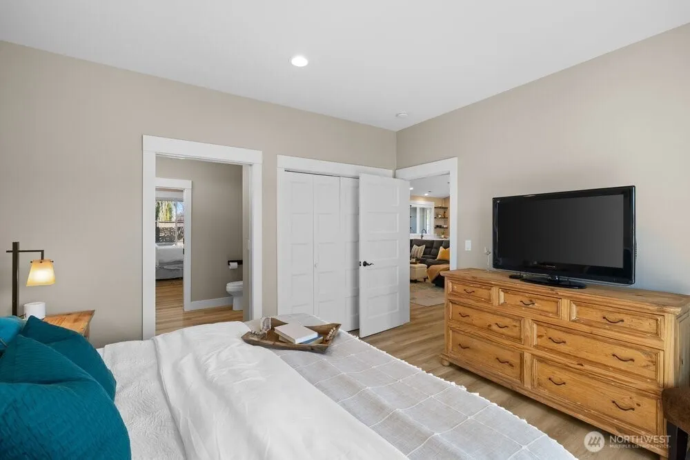 419 Edgewater Way SW Mattawa, WA 99349