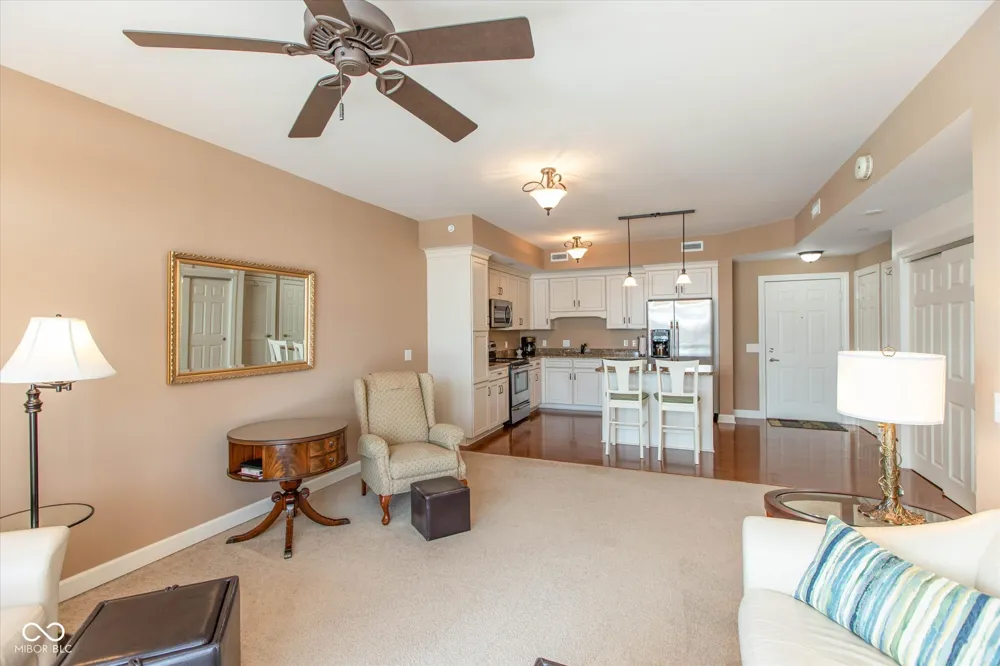 20971 Shoreline Court #214 Noblesville, IN 46062