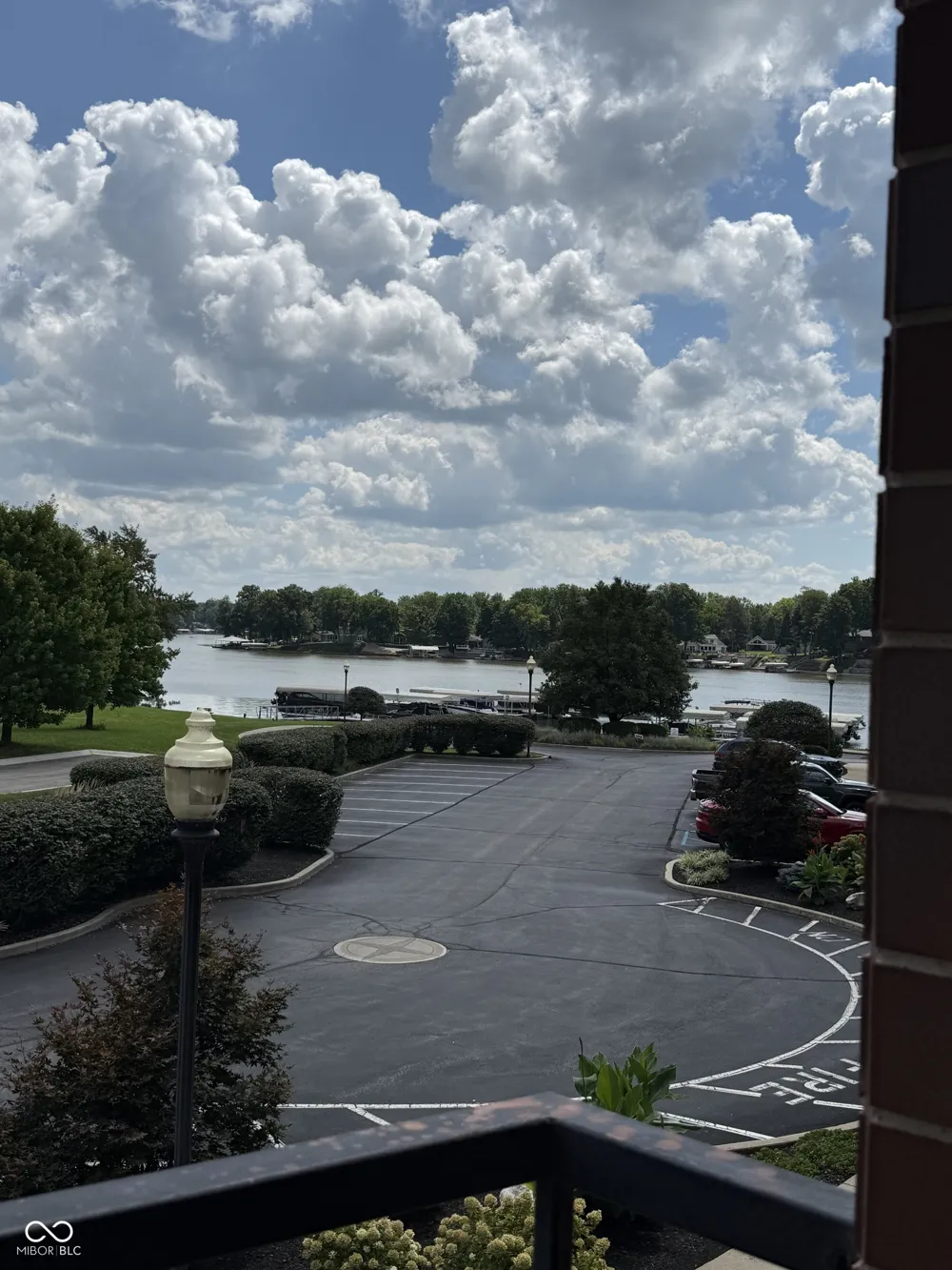 20971 Shoreline Court #214 Noblesville, IN 46062