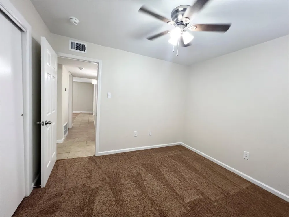 130 Oyster Creek Drive #21 Lake Jackson, TX 77566