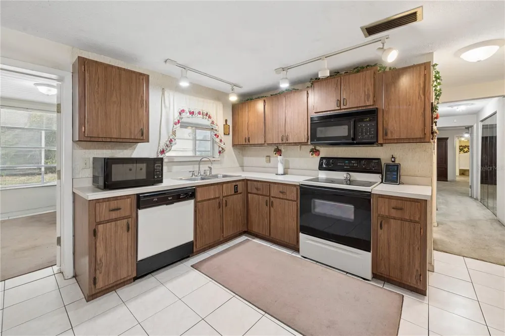 15851 NE 15TH STREET Williston, FL 32696