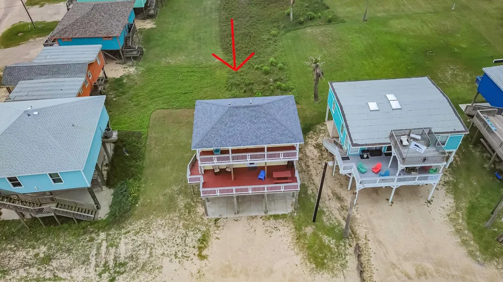 104 Beach Drive Surfside Beach, TX 77541
