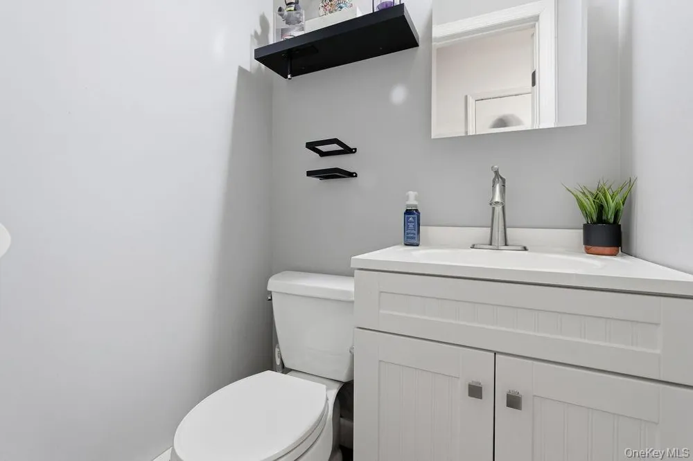 164-14 85th Street Howard Beach, NY 11414