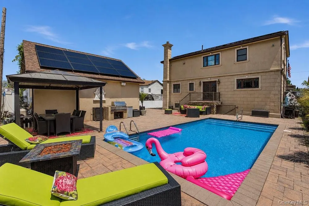 164-14 85th Street Howard Beach, NY 11414