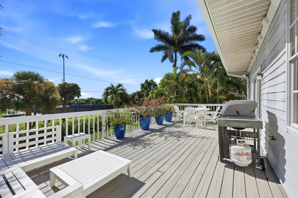 281 SEABREEZE COURT Boca Grande, FL 33921