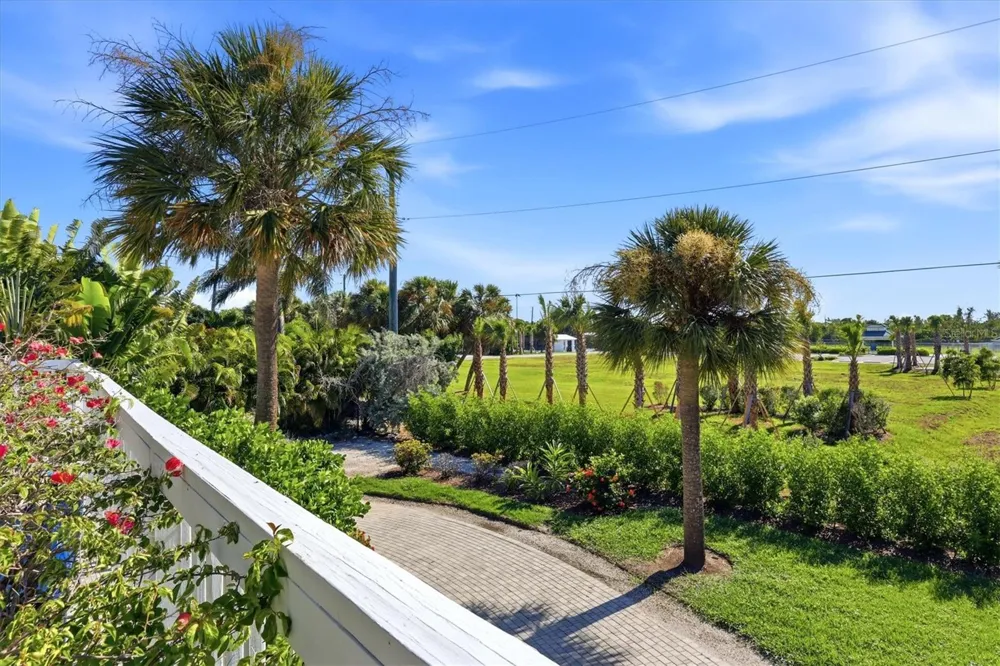 281 SEABREEZE COURT Boca Grande, FL 33921