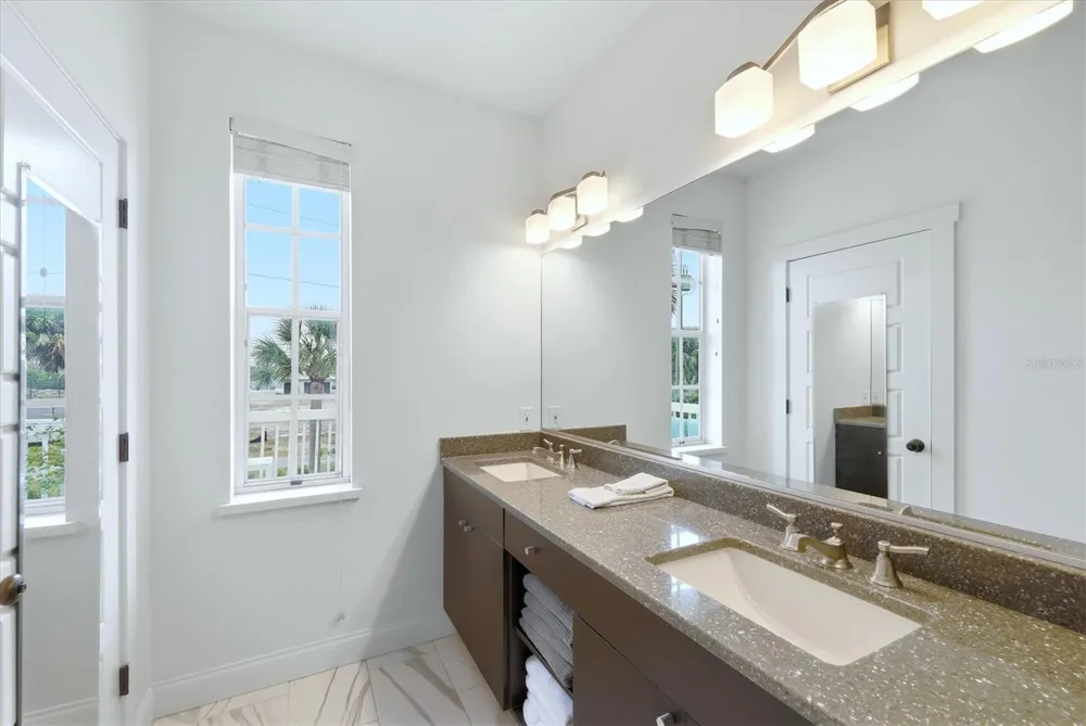281 SEABREEZE COURT Boca Grande, FL 33921