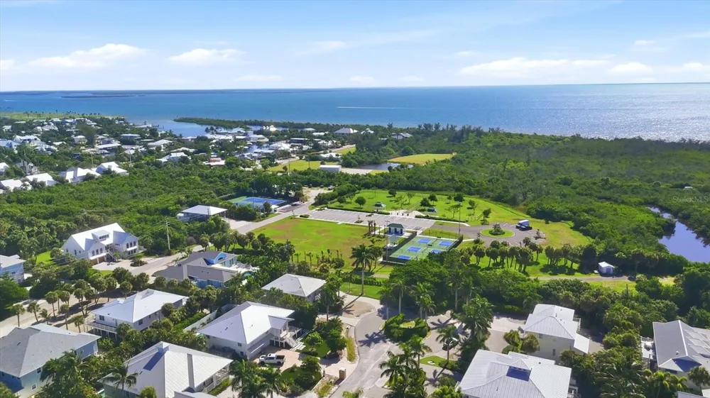 281 SEABREEZE COURT Boca Grande, FL 33921