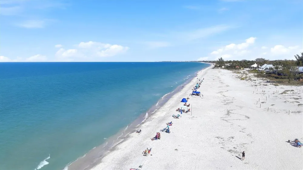 281 SEABREEZE COURT Boca Grande, FL 33921