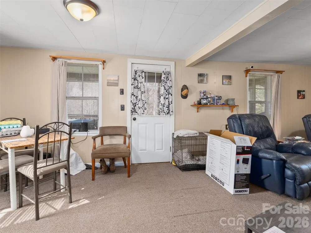 186 Creekmont Drive Clyde, NC 28721