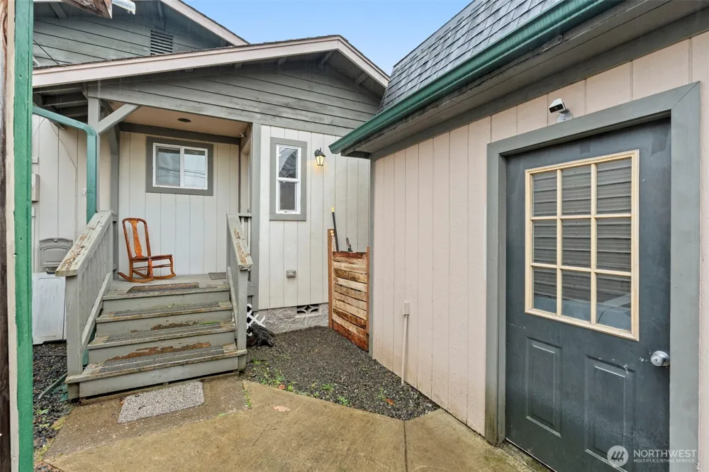 1025 E St Centralia, WA 98531