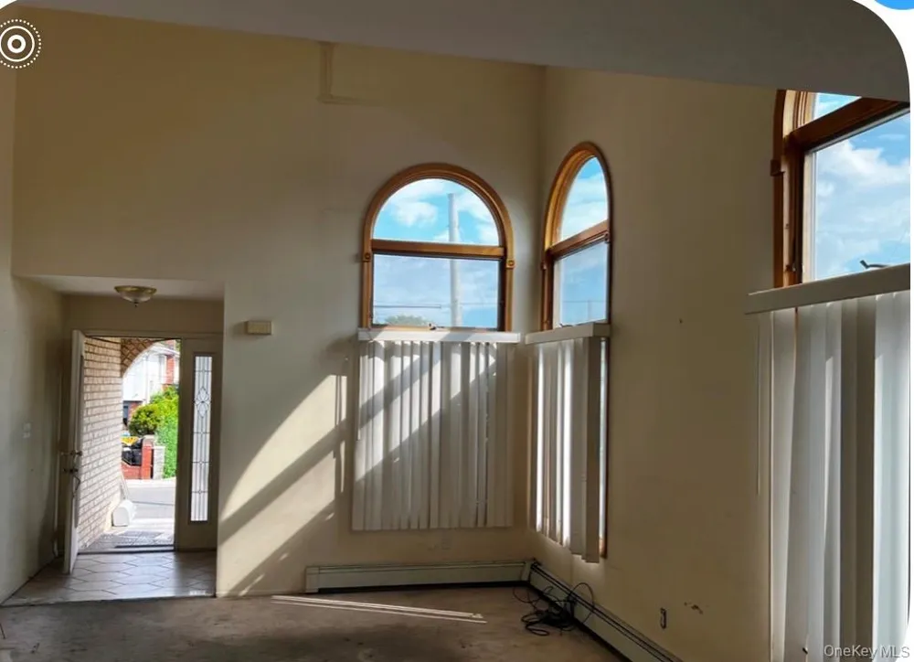 302 Carvel Avenue Cedarhurst, NY 11516