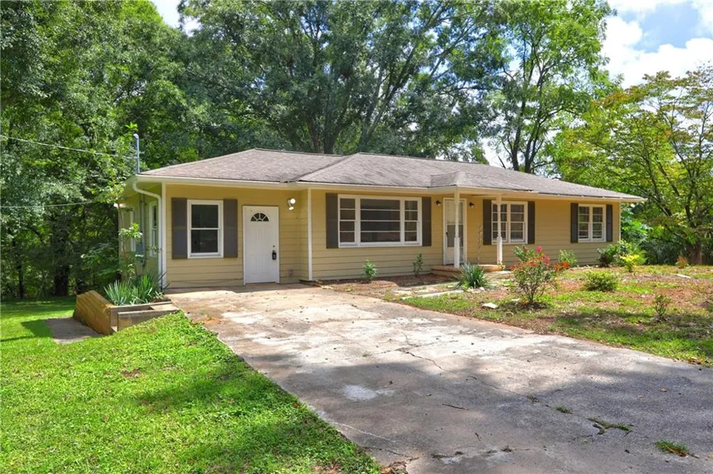 2739 Hickory Flat Highway