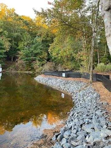 5747 Lake Pointe Drive Granite Falls, NC 28630