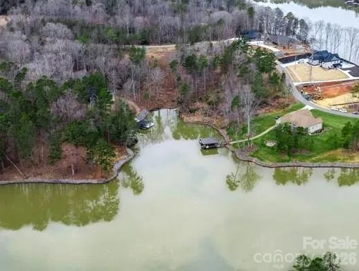 5747 Lake Pointe Drive Granite Falls, NC 28630