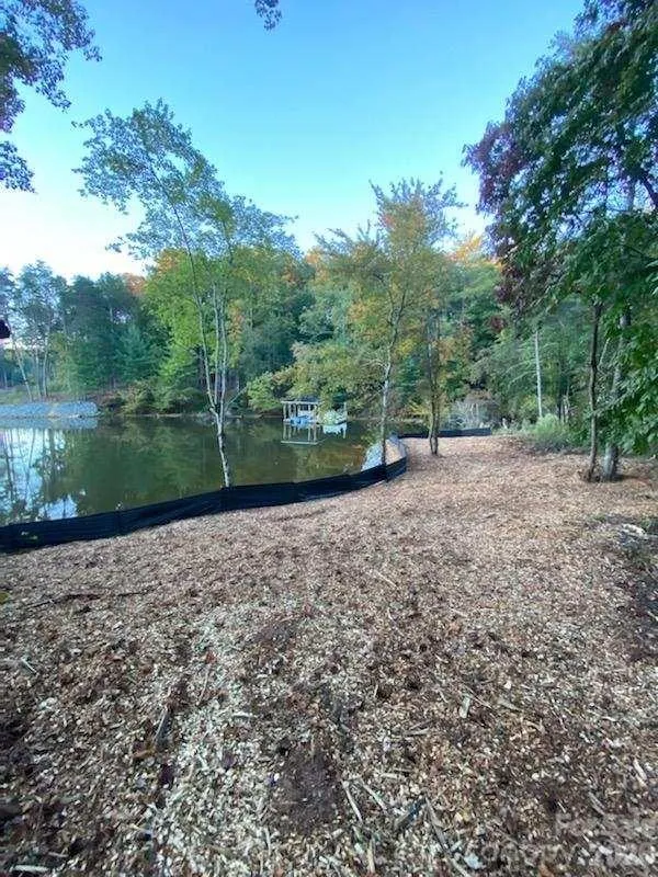 5747 Lake Pointe Drive Granite Falls, NC 28630
