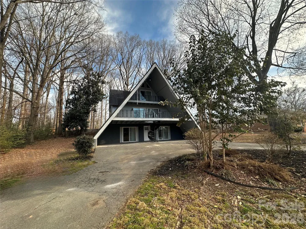 614 Sunnybrook Drive