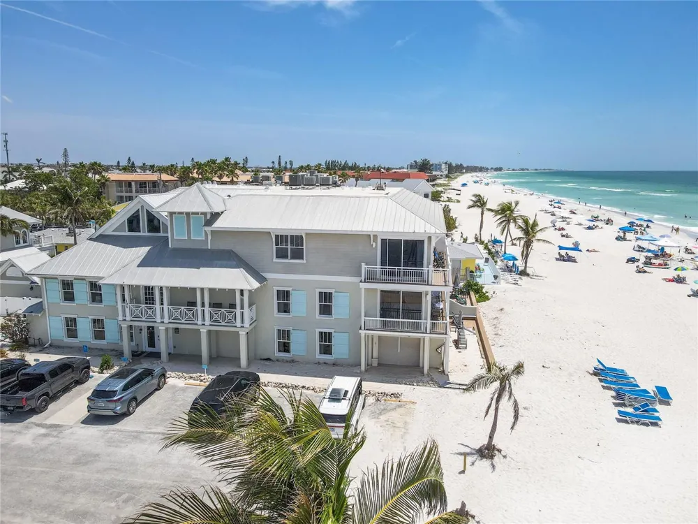 101 66TH STREET #6 Holmes Beach, FL 34217