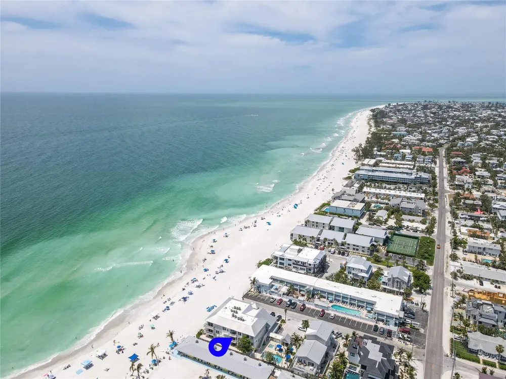 101 66TH STREET #6 Holmes Beach, FL 34217