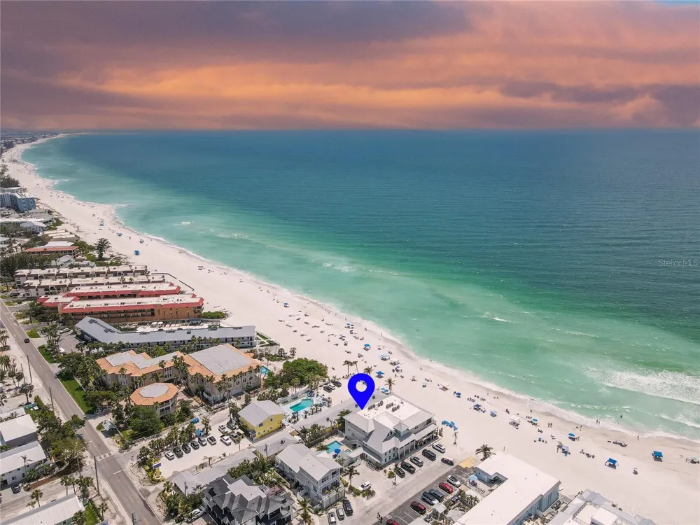 101 66TH STREET #6 Holmes Beach, FL 34217