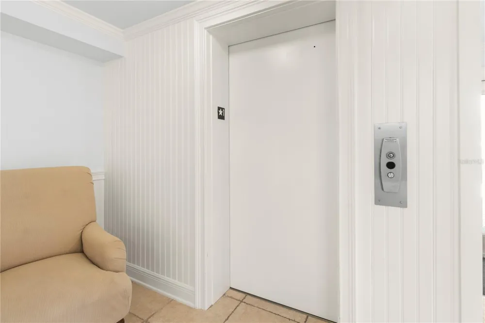 101 66TH STREET #6 Holmes Beach, FL 34217