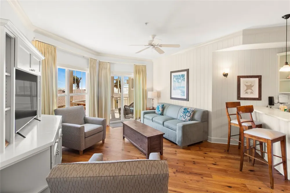 101 66TH STREET #6 Holmes Beach, FL 34217
