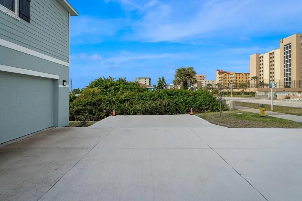 3828 S ATLANTIC AVENUE Daytona Beach Shores, FL 32118