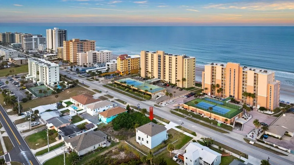 3828 S ATLANTIC AVENUE Daytona Beach Shores, FL 32118