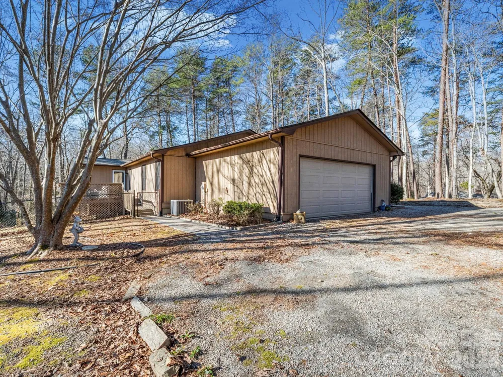 423 Mountain View Drive Columbus, NC 28722