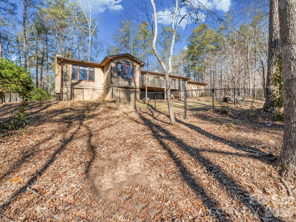 423 Mountain View Drive Columbus, NC 28722