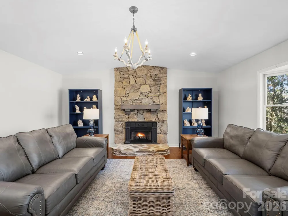 423 Mountain View Drive Columbus, NC 28722