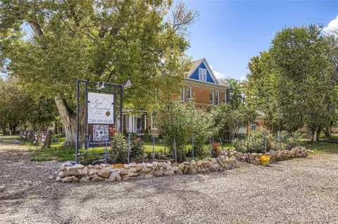 1305 W 3rd Street