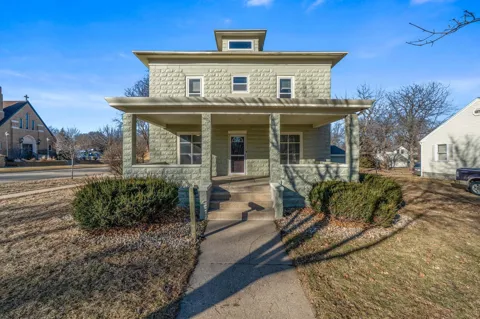 201 E Adams Avenue