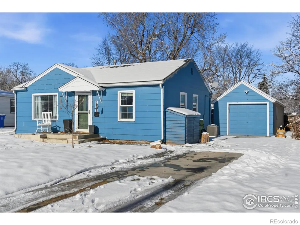 2431 Mountain View Drive