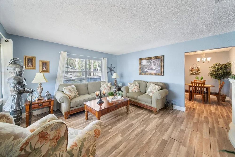 402 TUSCARORA STREET Lakeland, FL 33805