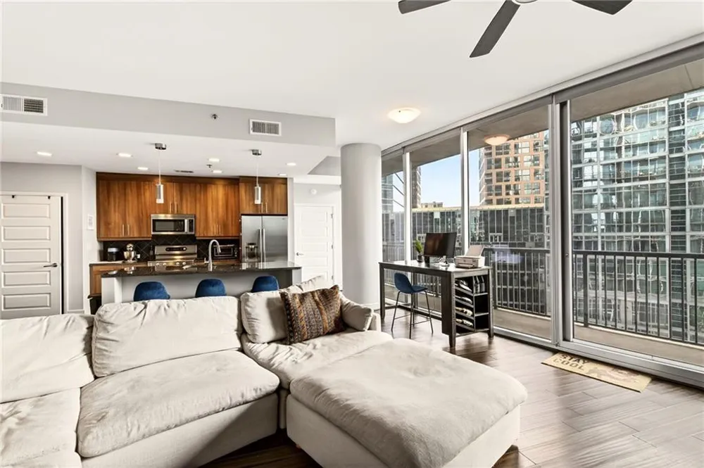 1080 Peachtree Street