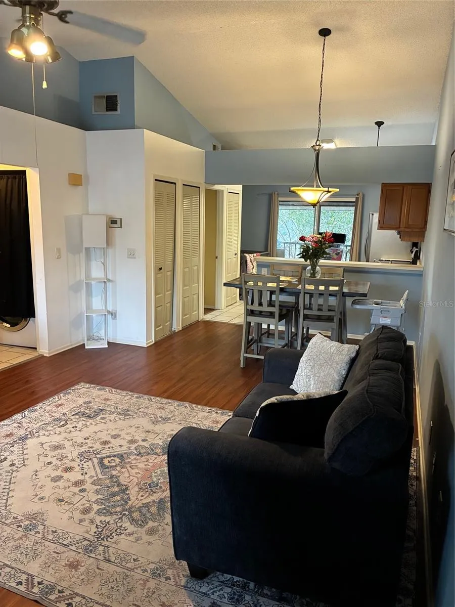 5433 LAKE MARGARET DRIVE #E 195 Orlando, FL 32812