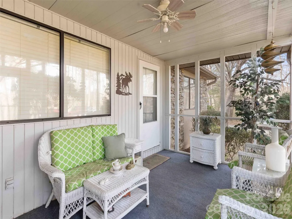 193 Freedom Road Hendersonville, NC 28792