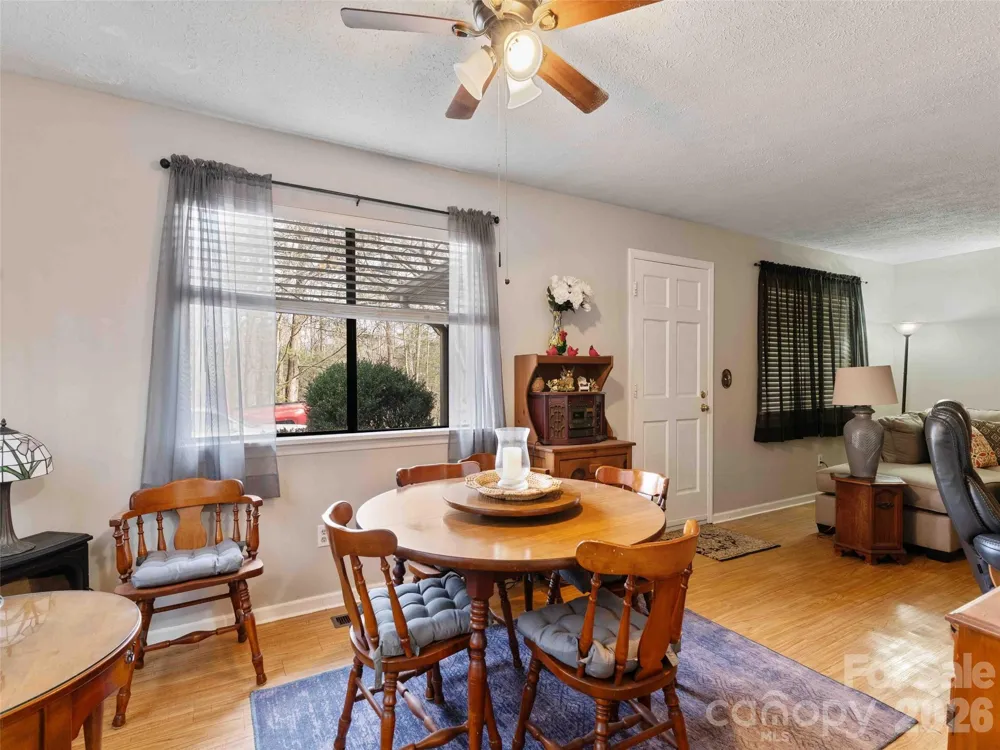 193 Freedom Road Hendersonville, NC 28792
