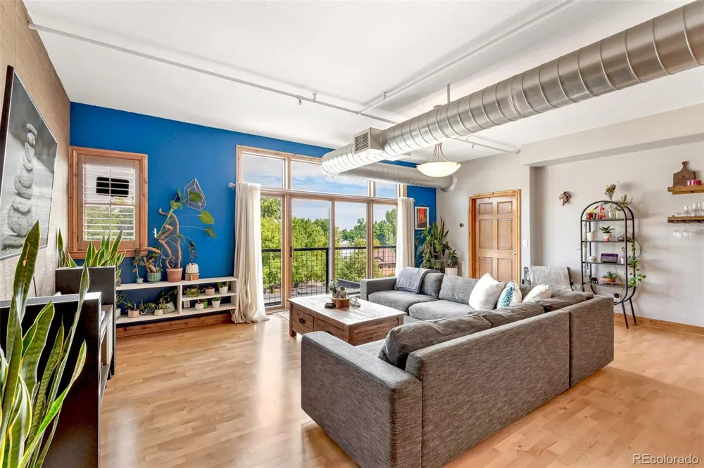 3299 Lowell Boulevard #302