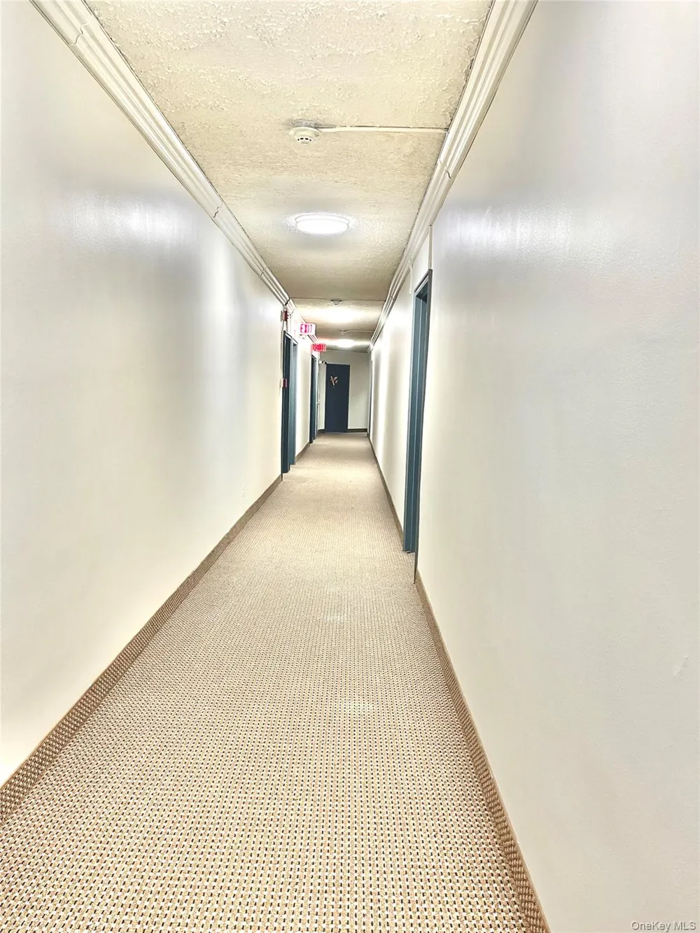 5 Oakdale Manor #B18 Suffern, NY 10901