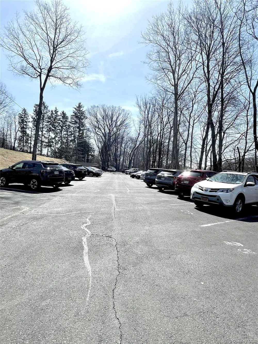 5 Oakdale Manor #B18 Suffern, NY 10901
