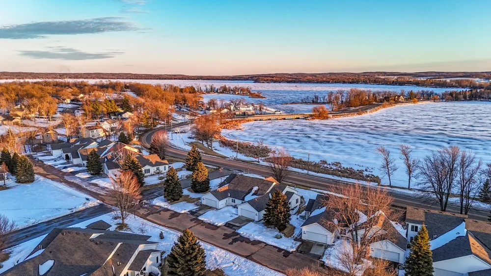 1960 Long Bridge Road Detroit Lakes, MN 56501