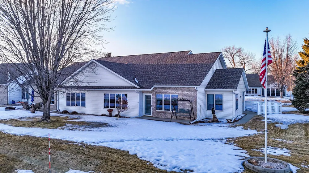 1960 Long Bridge Road Detroit Lakes, MN 56501