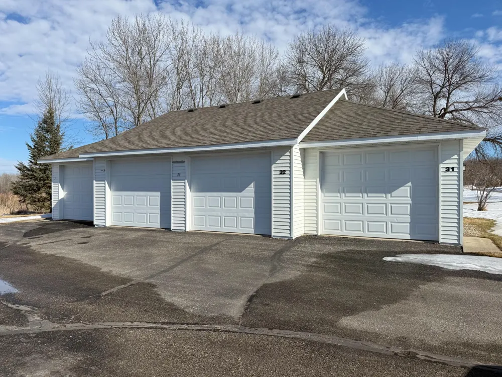 1960 Long Bridge Road Detroit Lakes, MN 56501